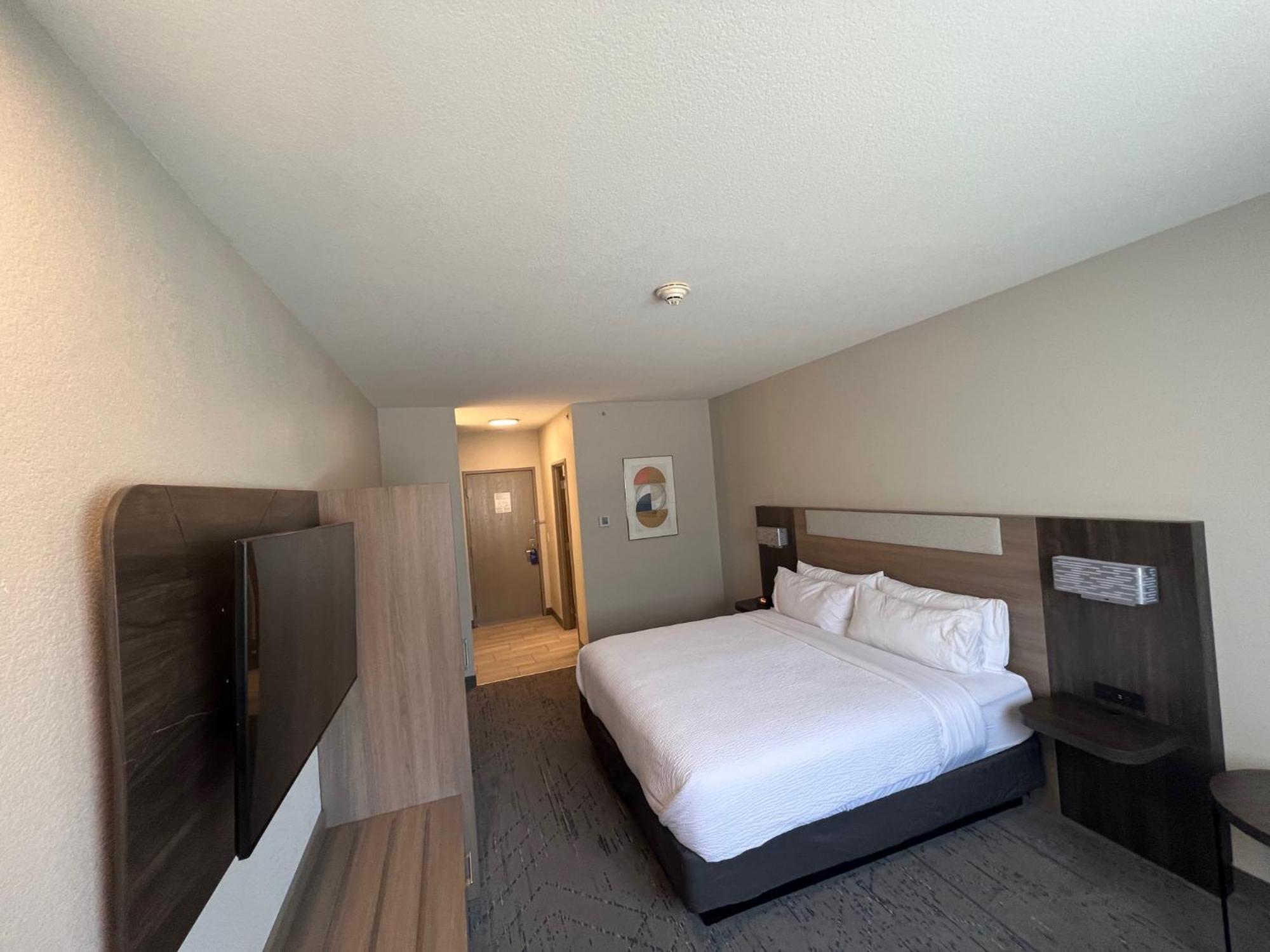 Holiday Inn Express - Wichita North - Park City By Ihg Eksteriør bilde